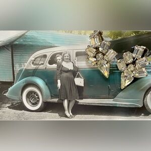 Vtg WEISS RHINESTONE EARRINGS